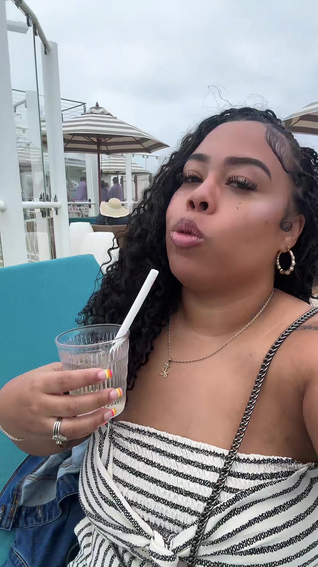 @LatonyaStylez