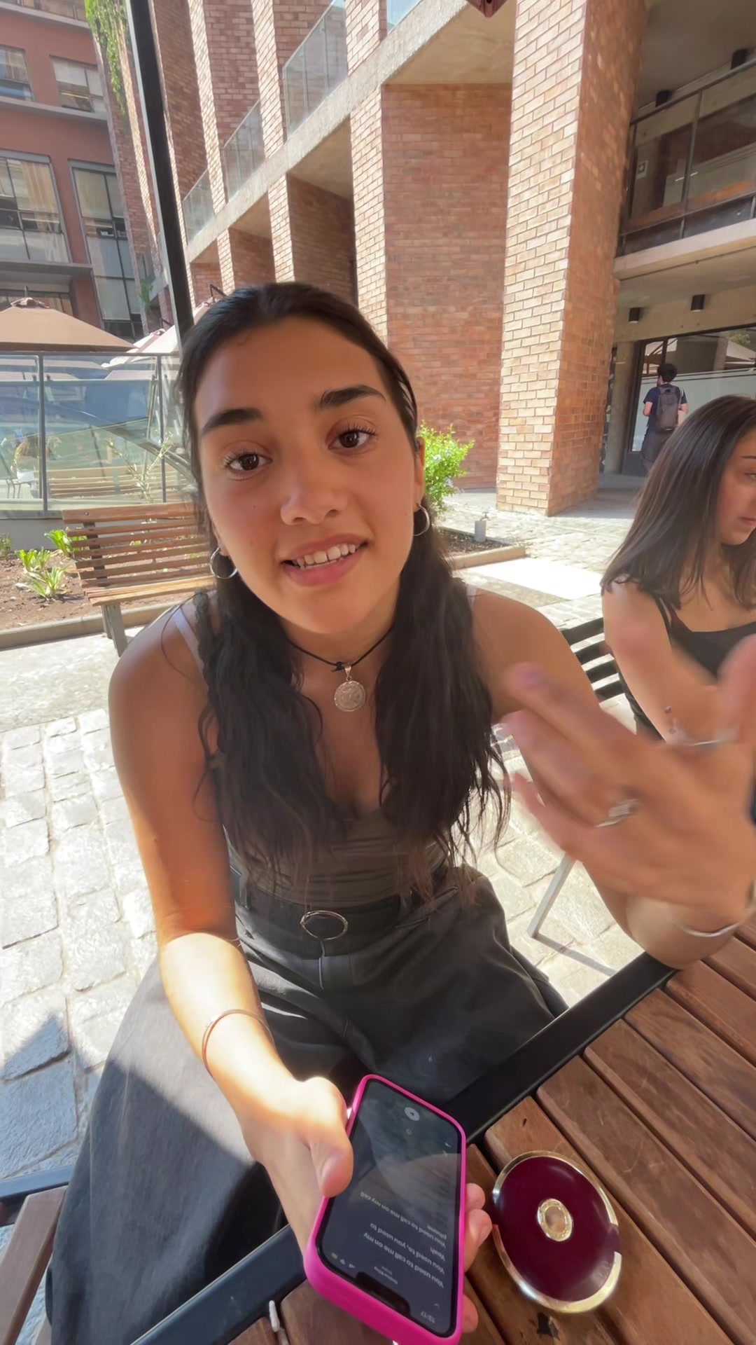 @lili