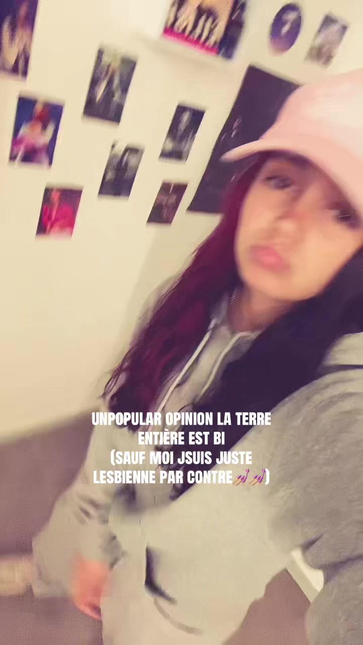 @Noémie (billie's version★)