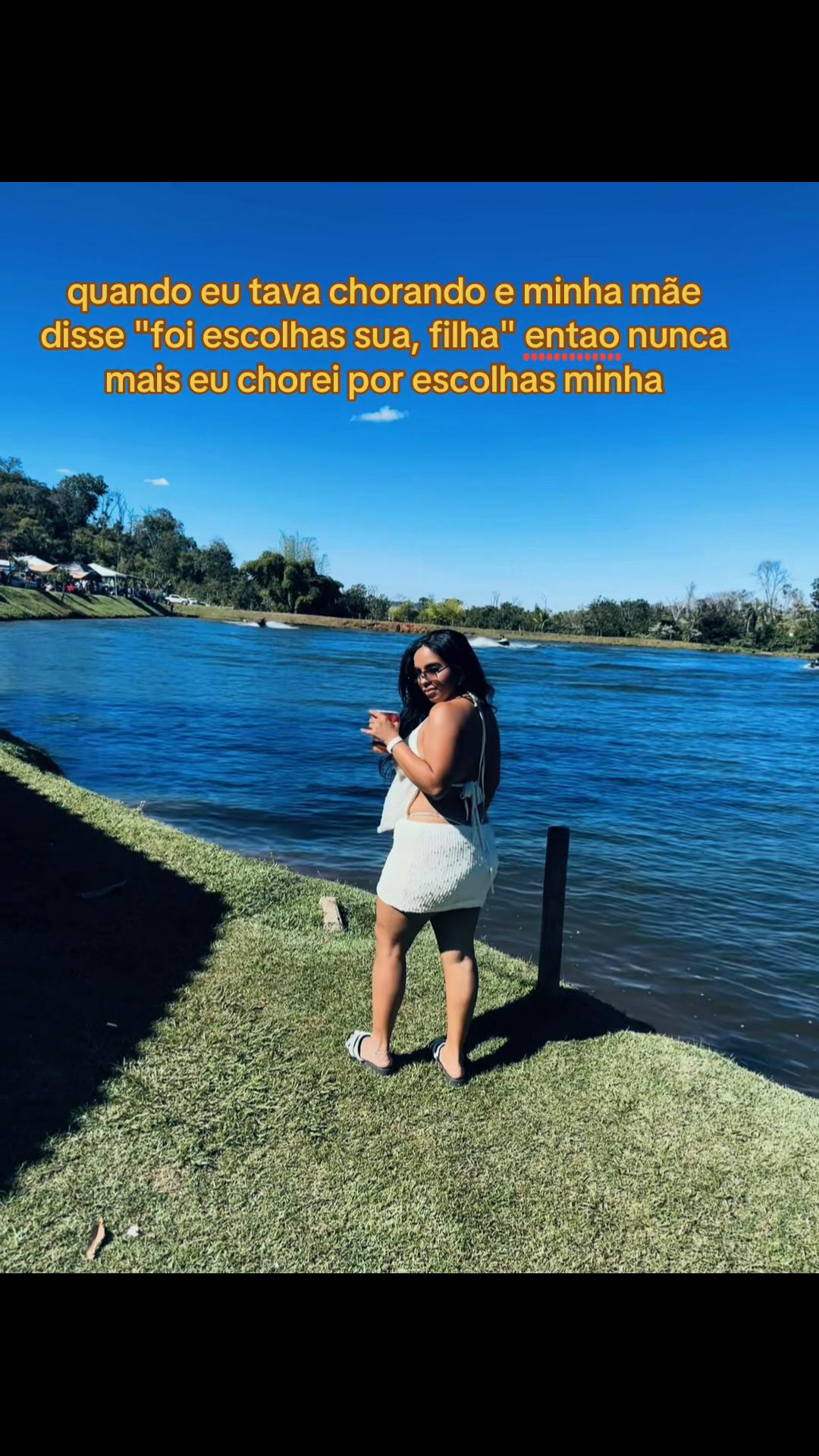 @Vitoria Menezes