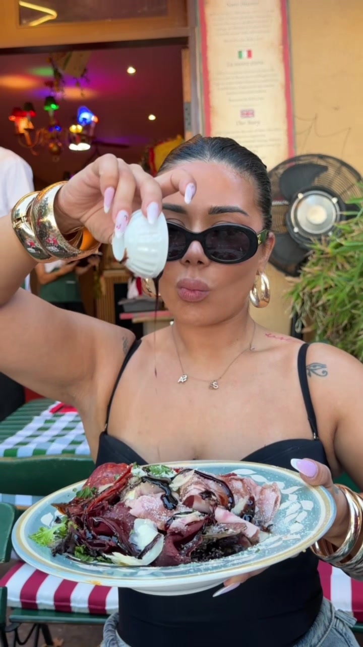 @House Of Rbb