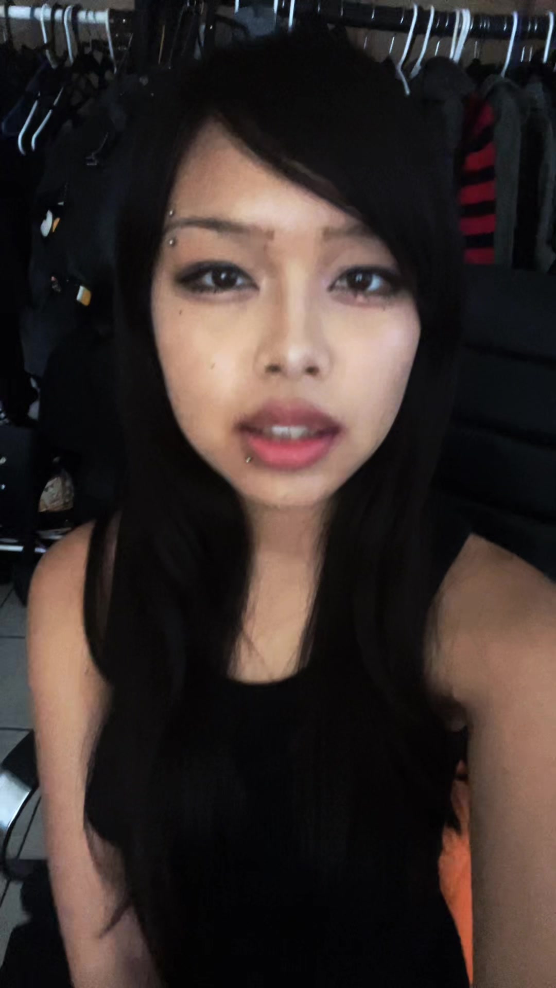 @❁