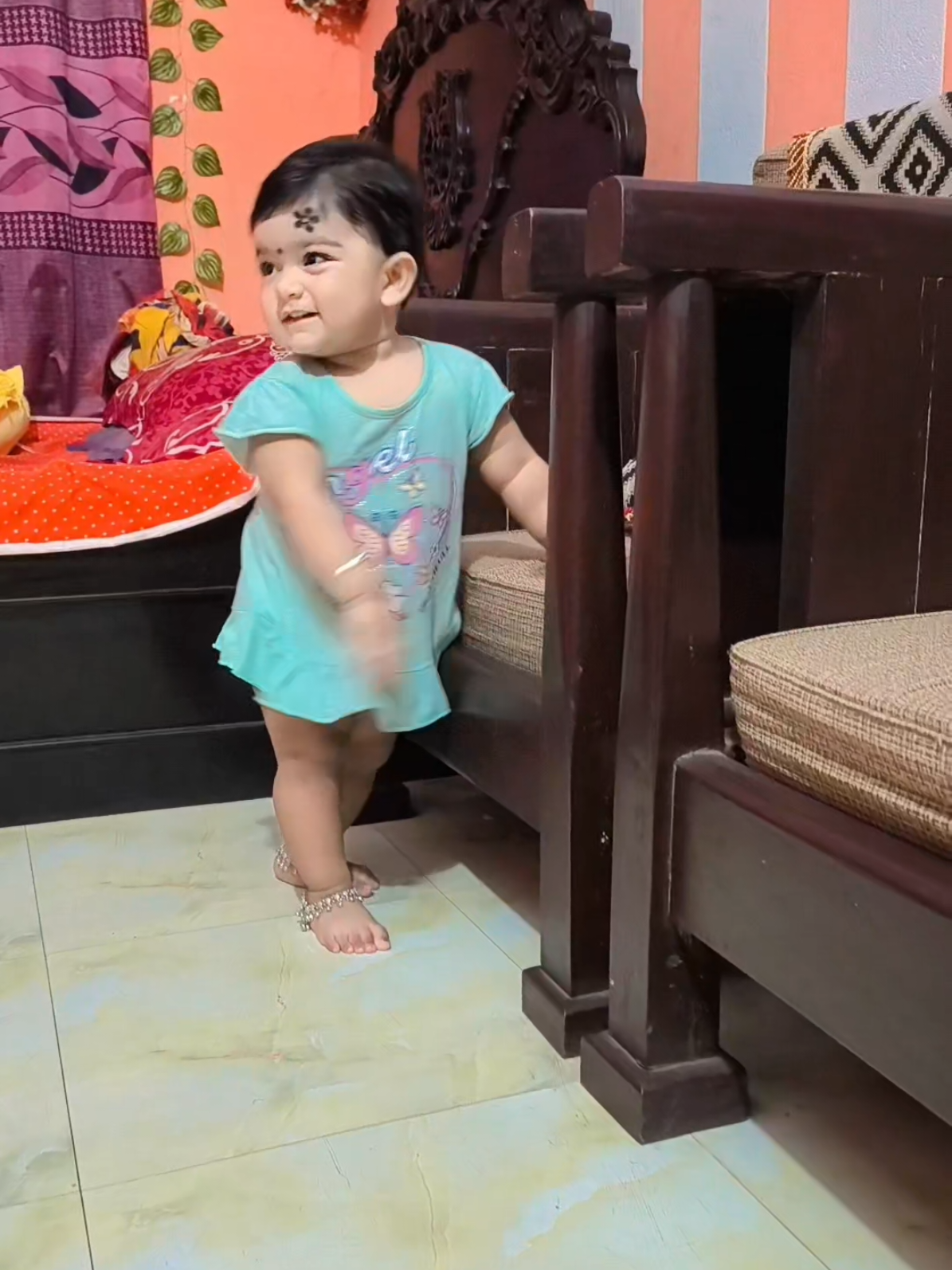 @Dipshikhaaritry