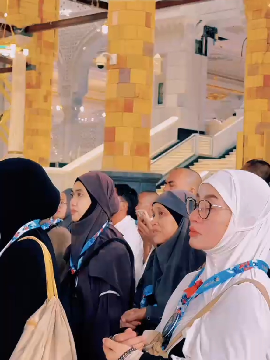 @Anita Firdaus | TL Umrah