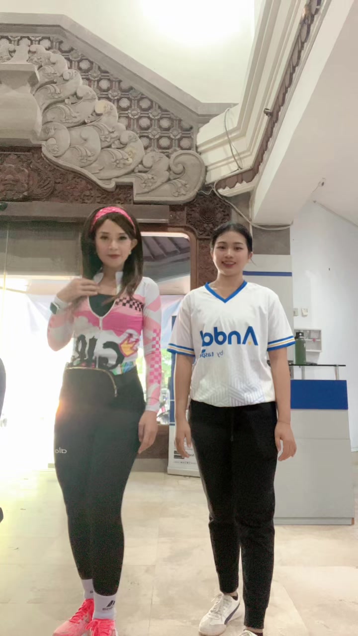 @Geg_ayu_amara