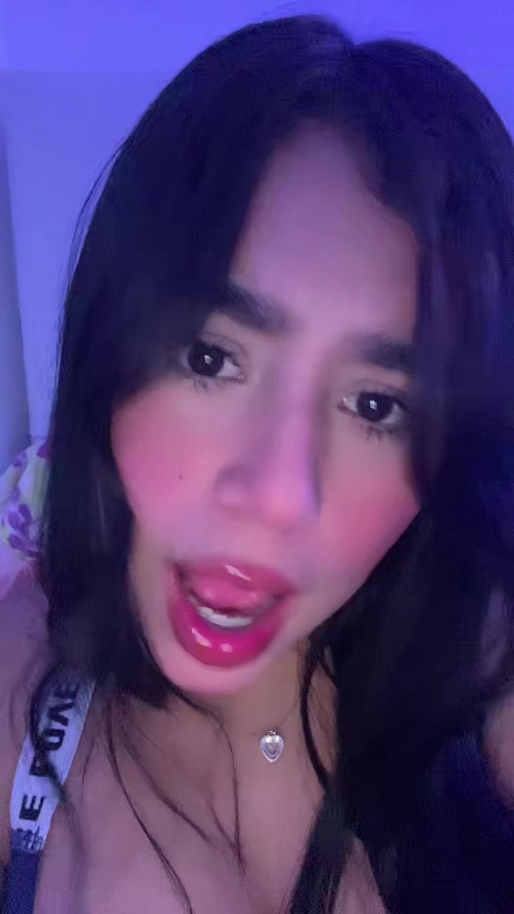 @valerialatoxica3