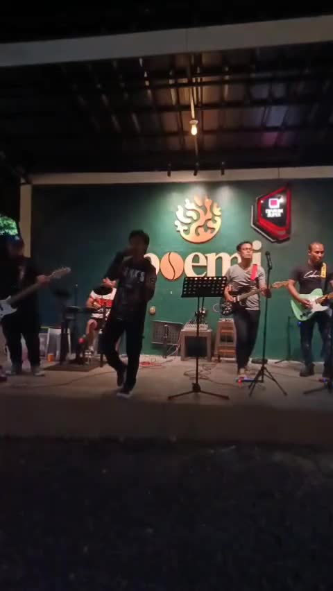 @IMam The i 'eN Band