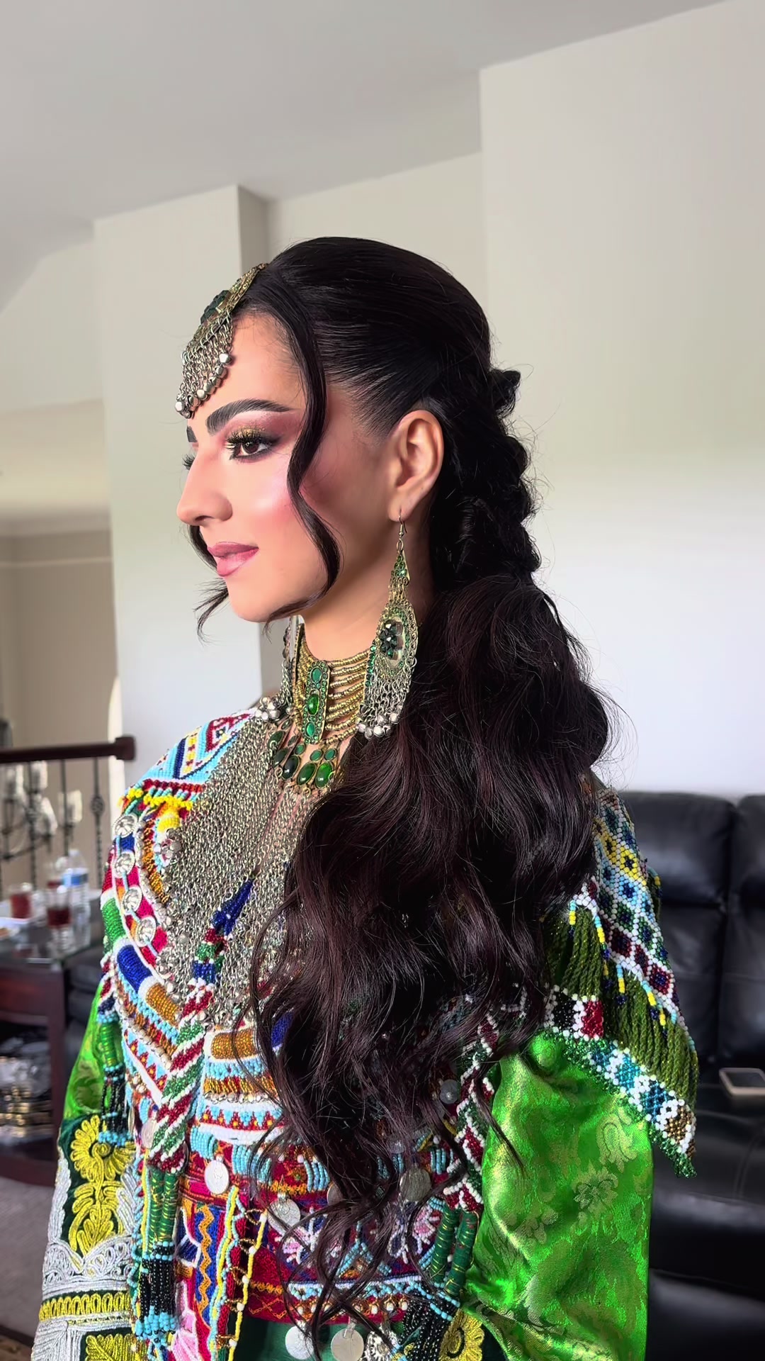 @Makeup by naz