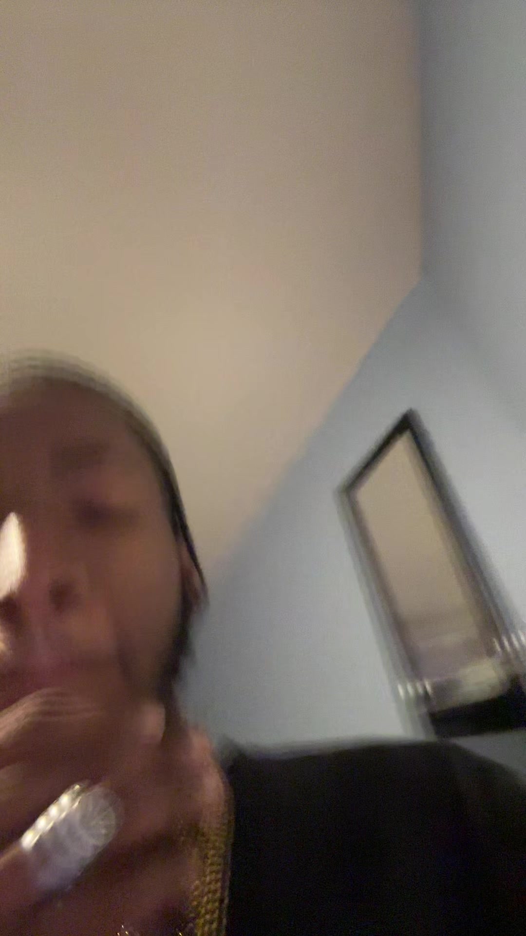 @Marii
