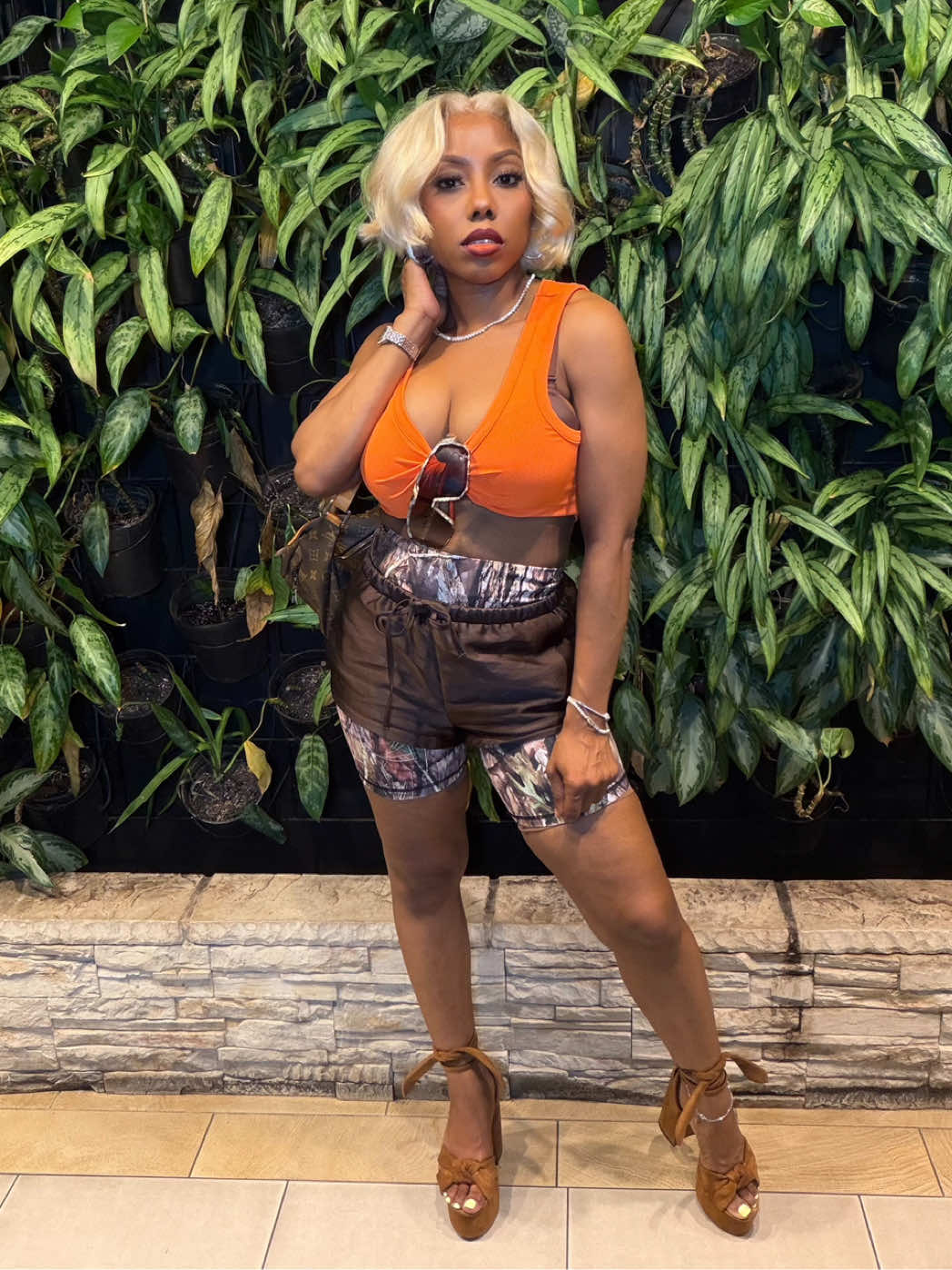 @charismainbloom