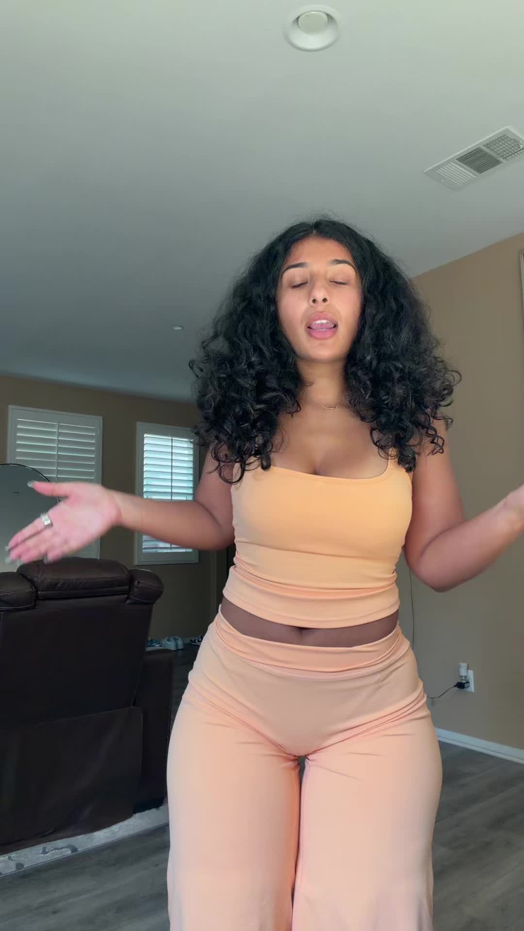 @Lena.com