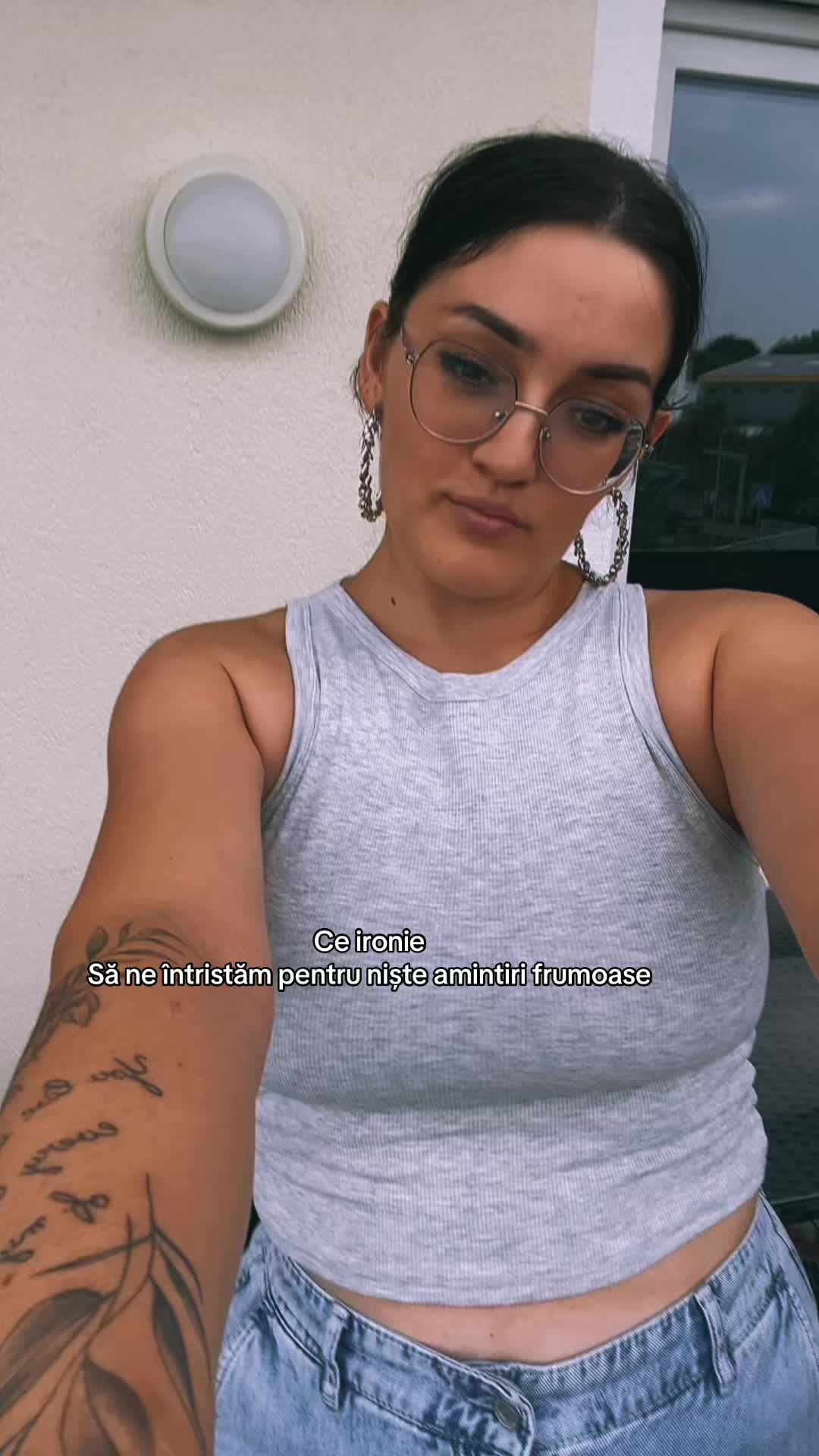 @Andreea Deea
