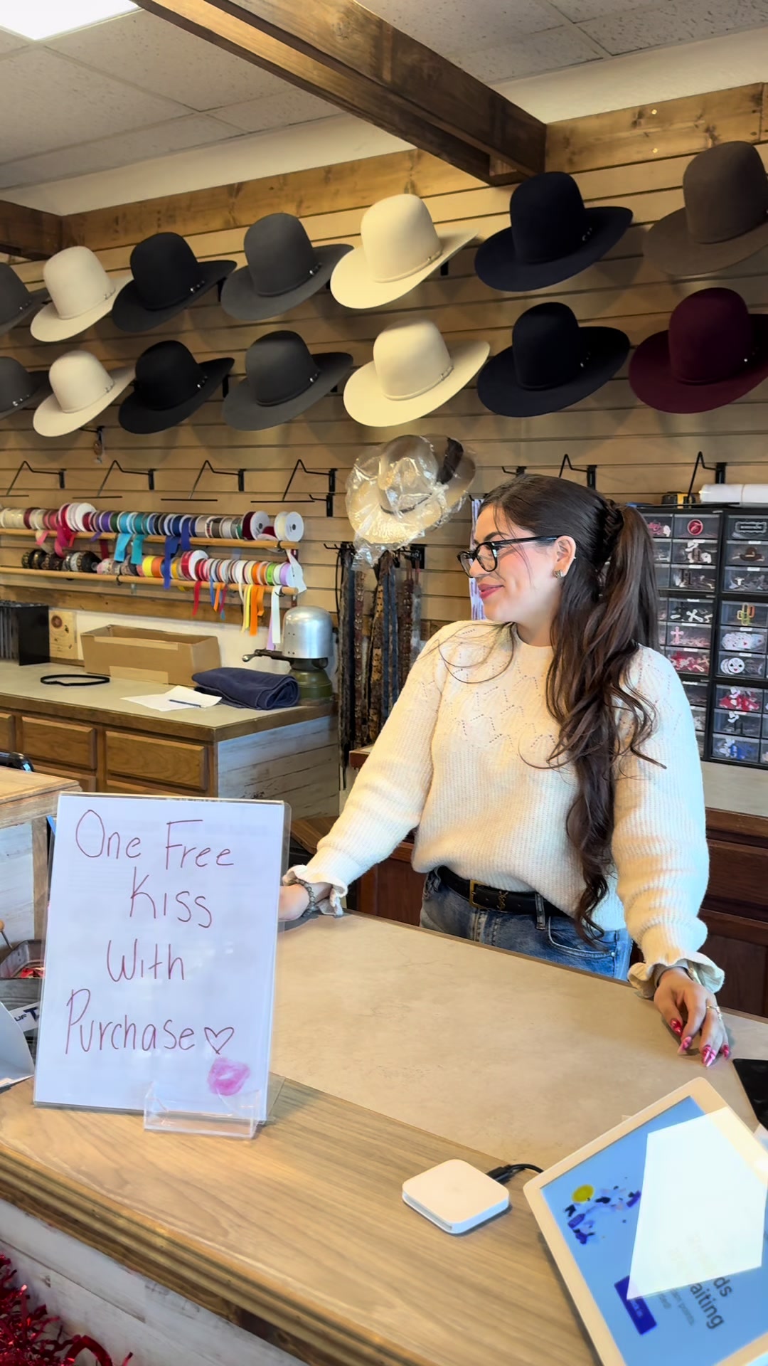 @Thetackroomhatworks