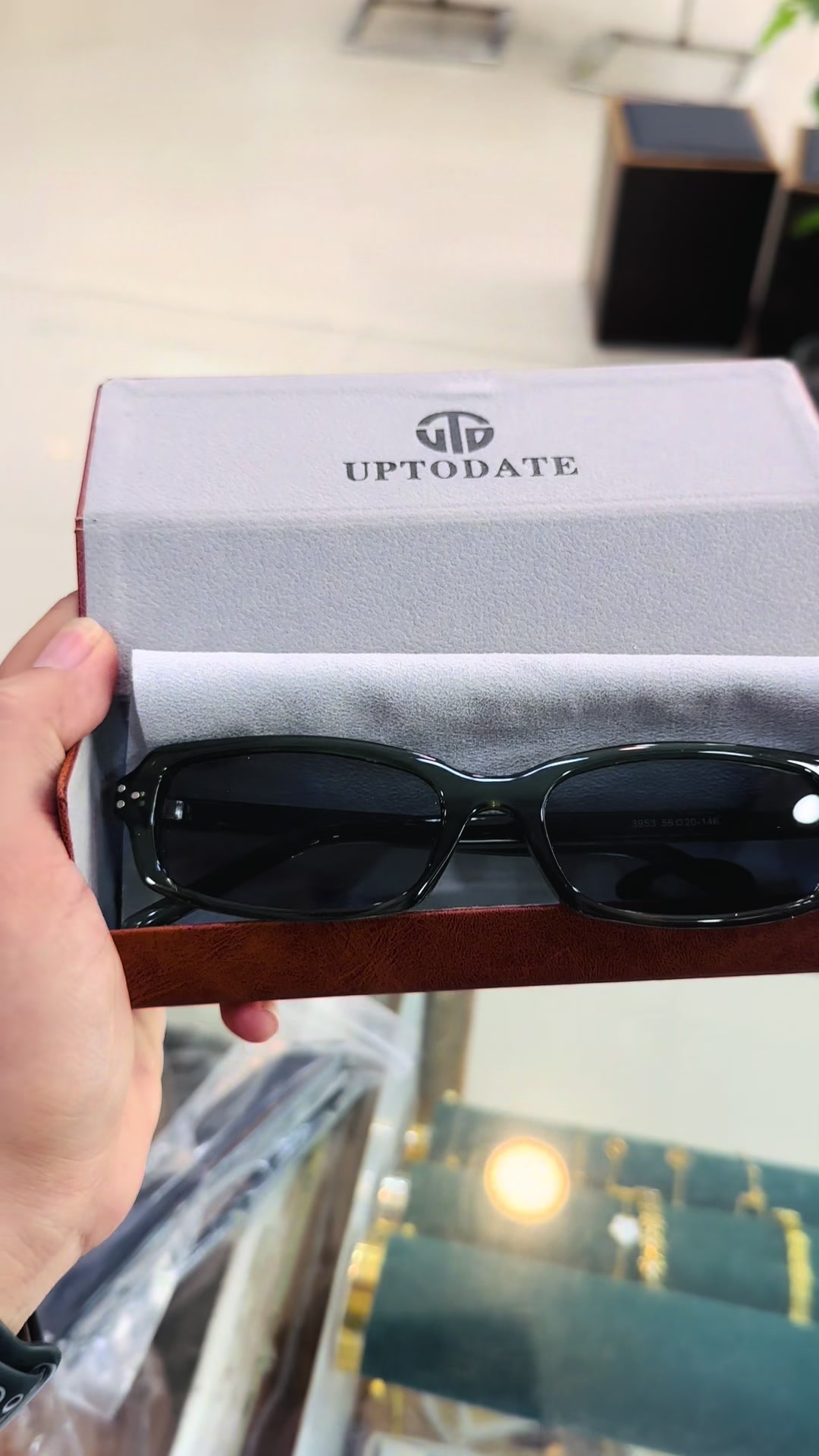 @Uptodate Apparels