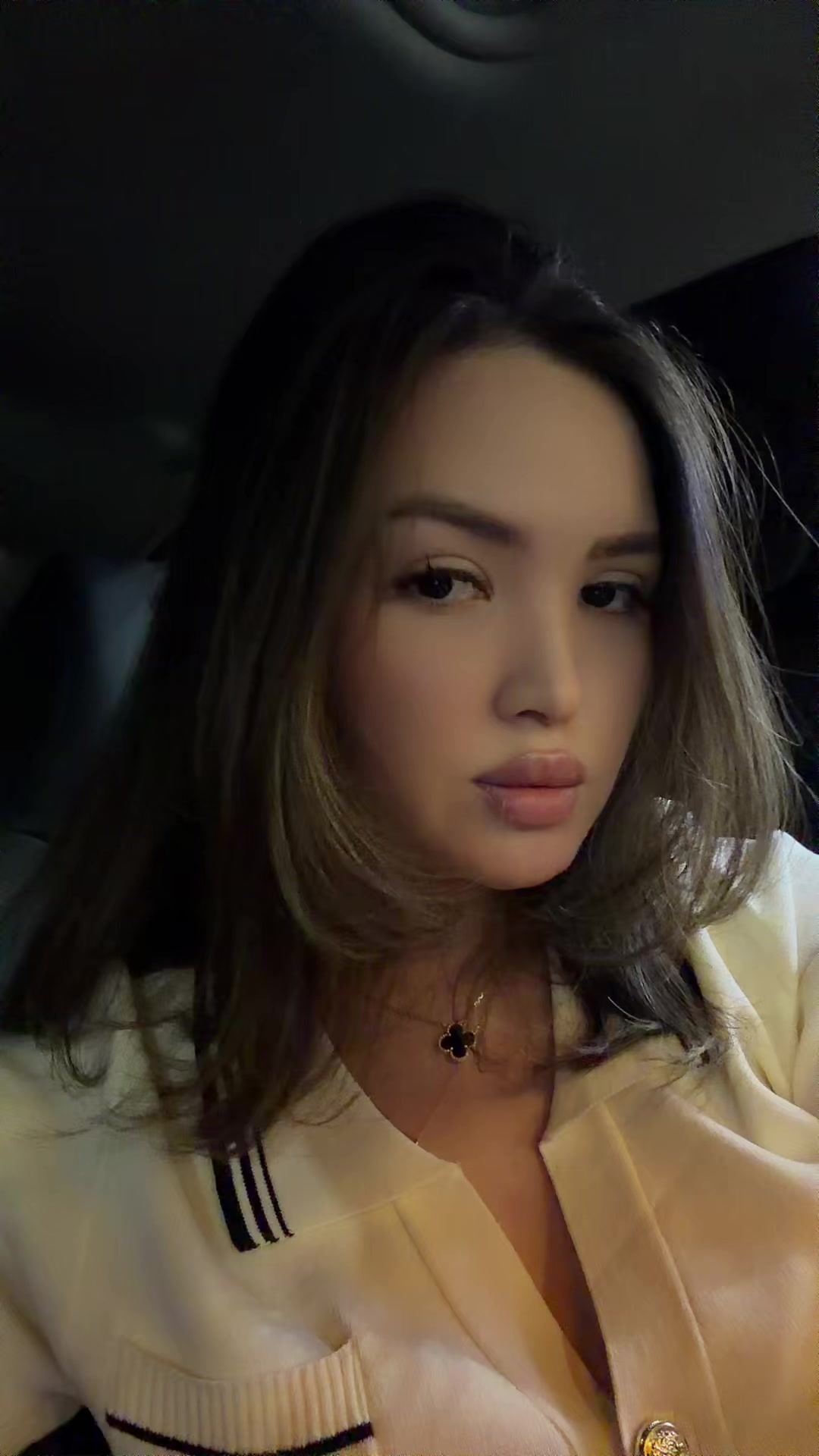 @Karina