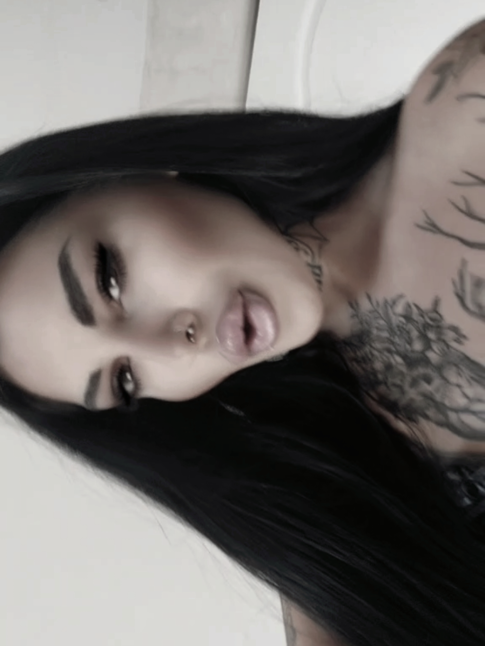 @LILITH😈