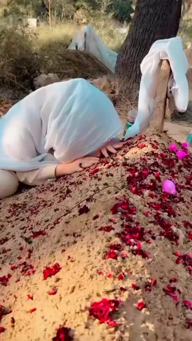@(✿ ♡‿♡)🖤zoya malik🖤 (。♡‿♡。)