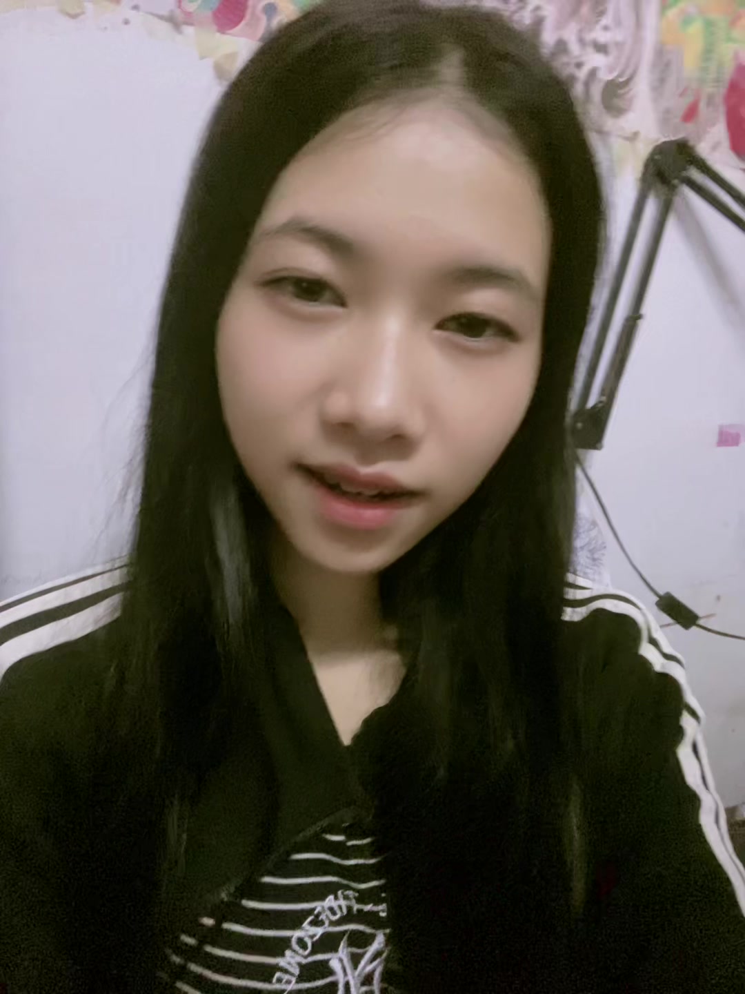 @ໂຕເລັກ