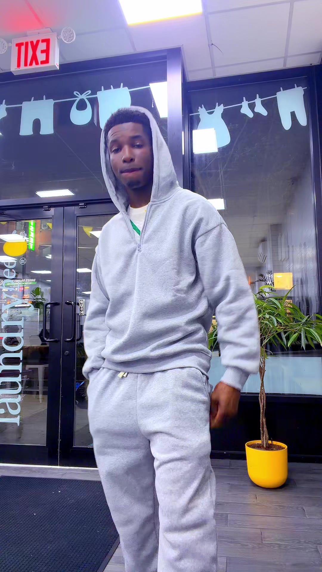 @Euro_Dollar