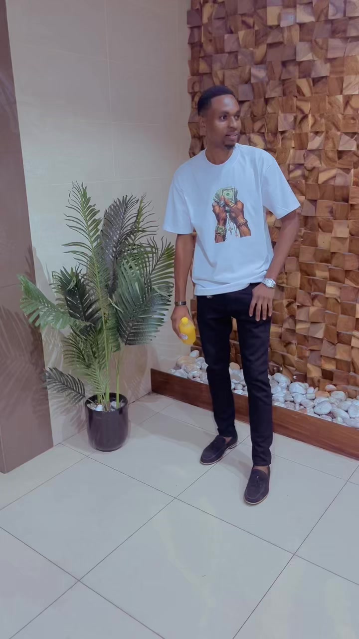 @𝐦𝐞𝐱𝐭𝐞𝐫🍍