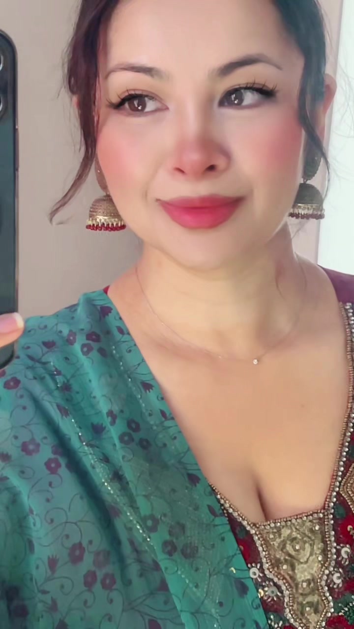 @Samira🦄🪽
