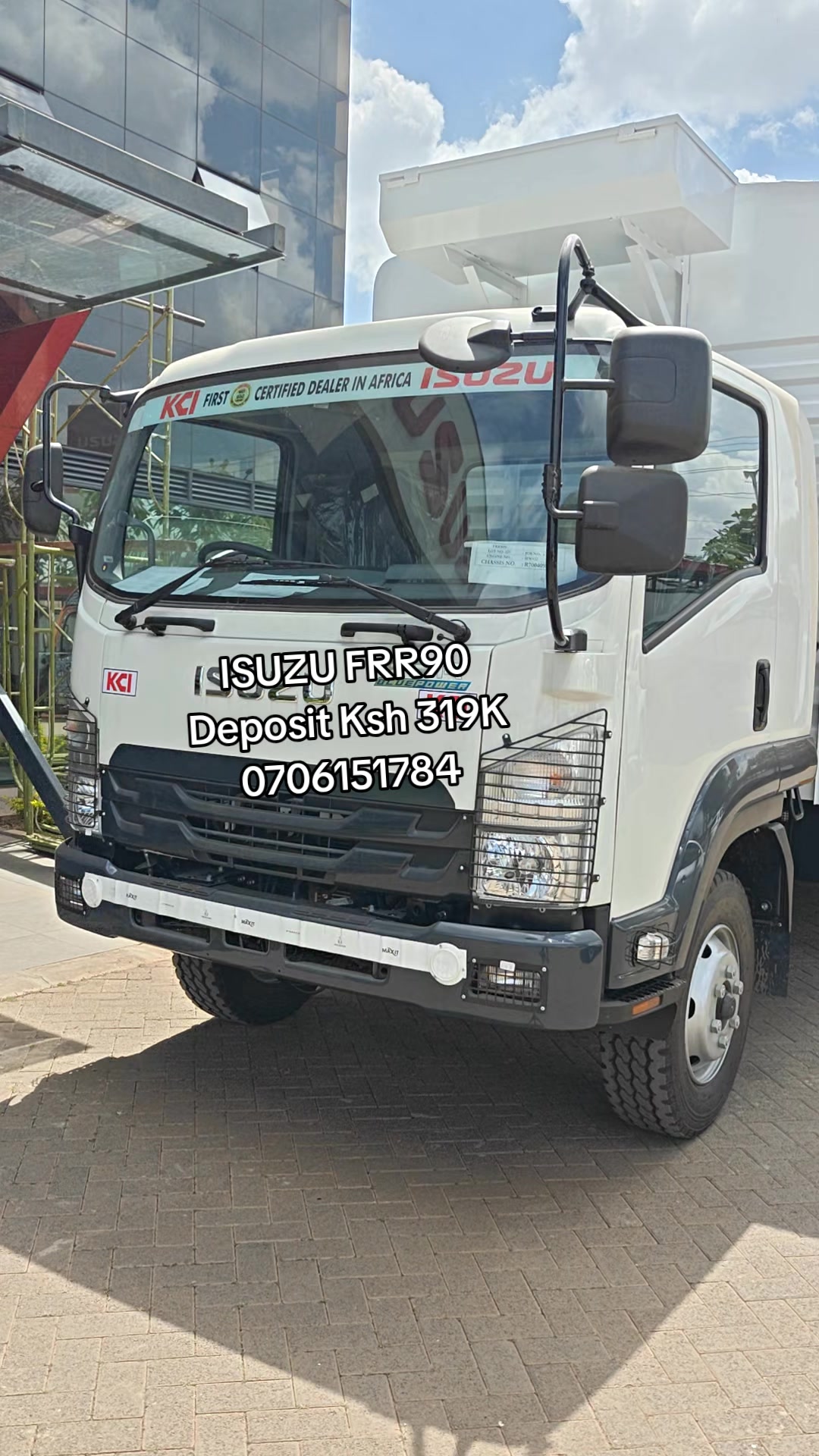 @Stella wa Isuzu