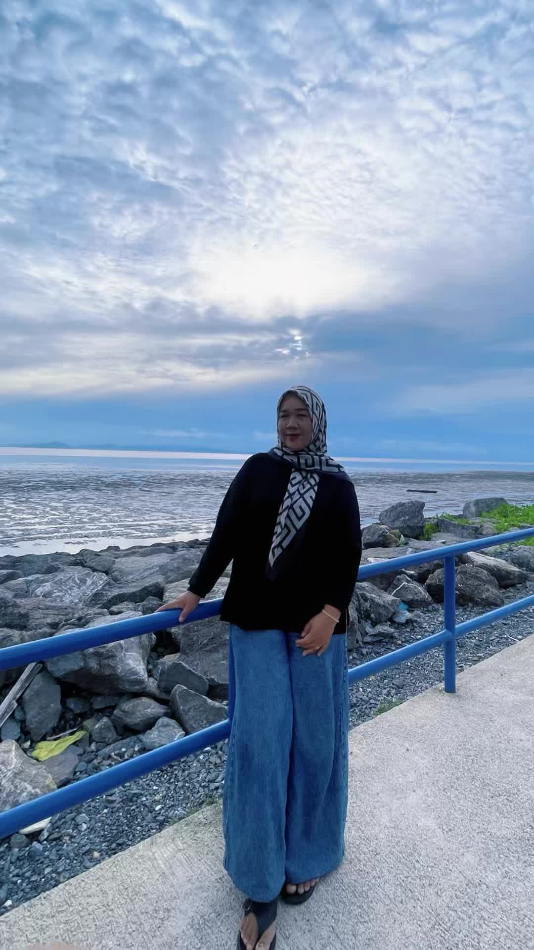 @afizahahamat🕊️