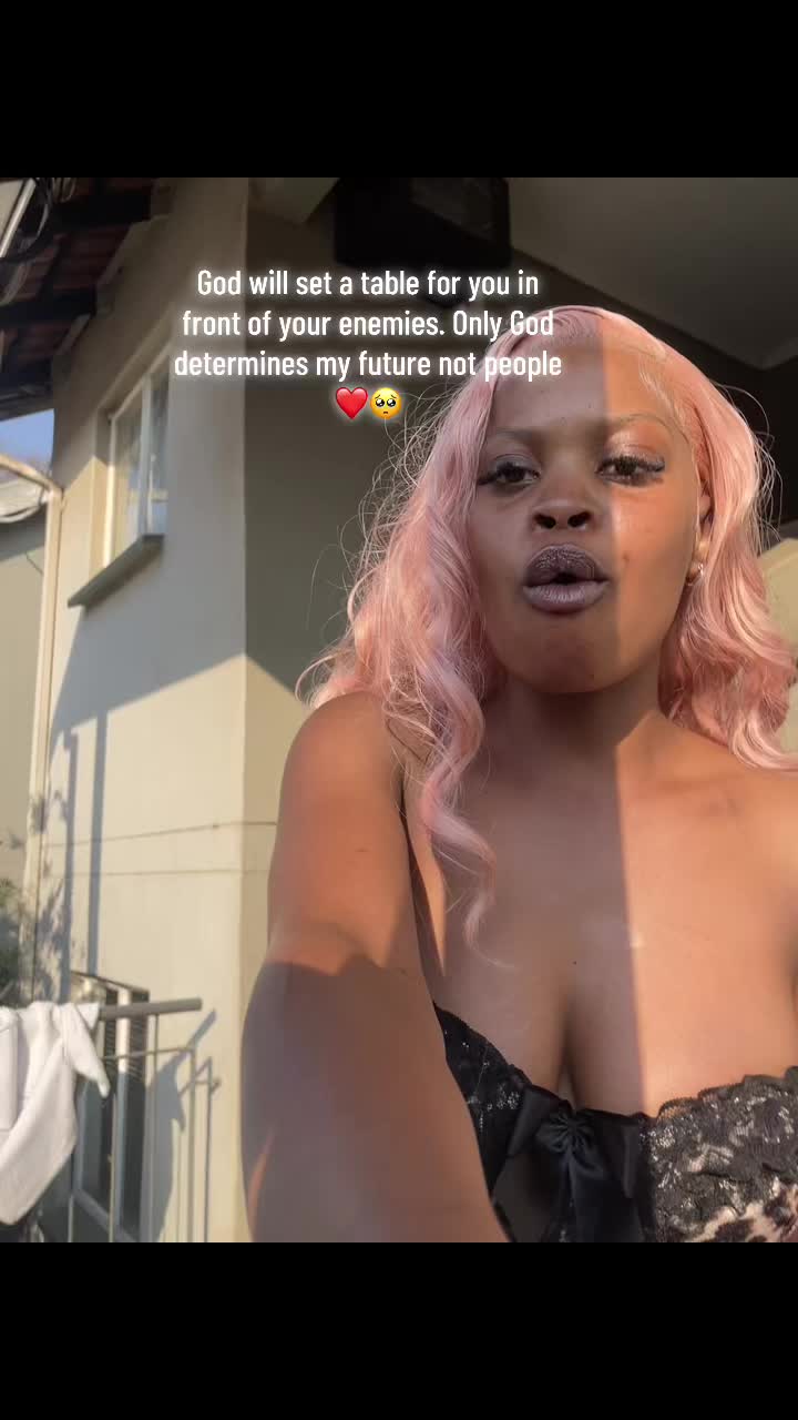 @prettyy_buhle