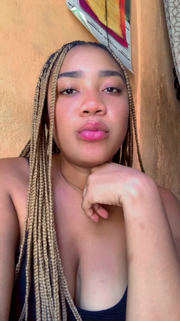 @🦋D’jenn🦋