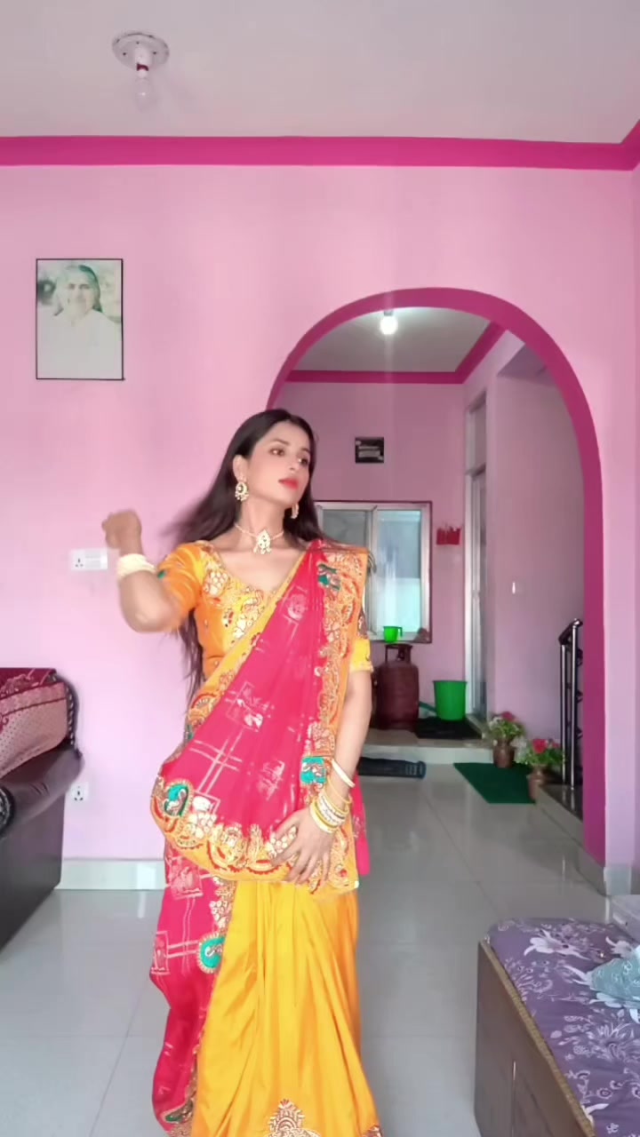 @Isha Jaiswal💞