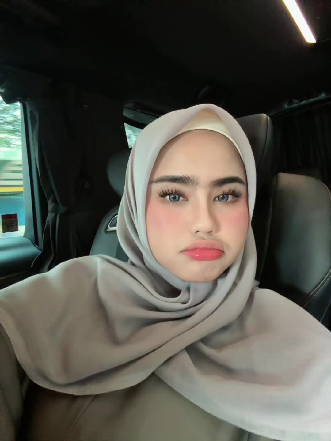 @aisyaaa