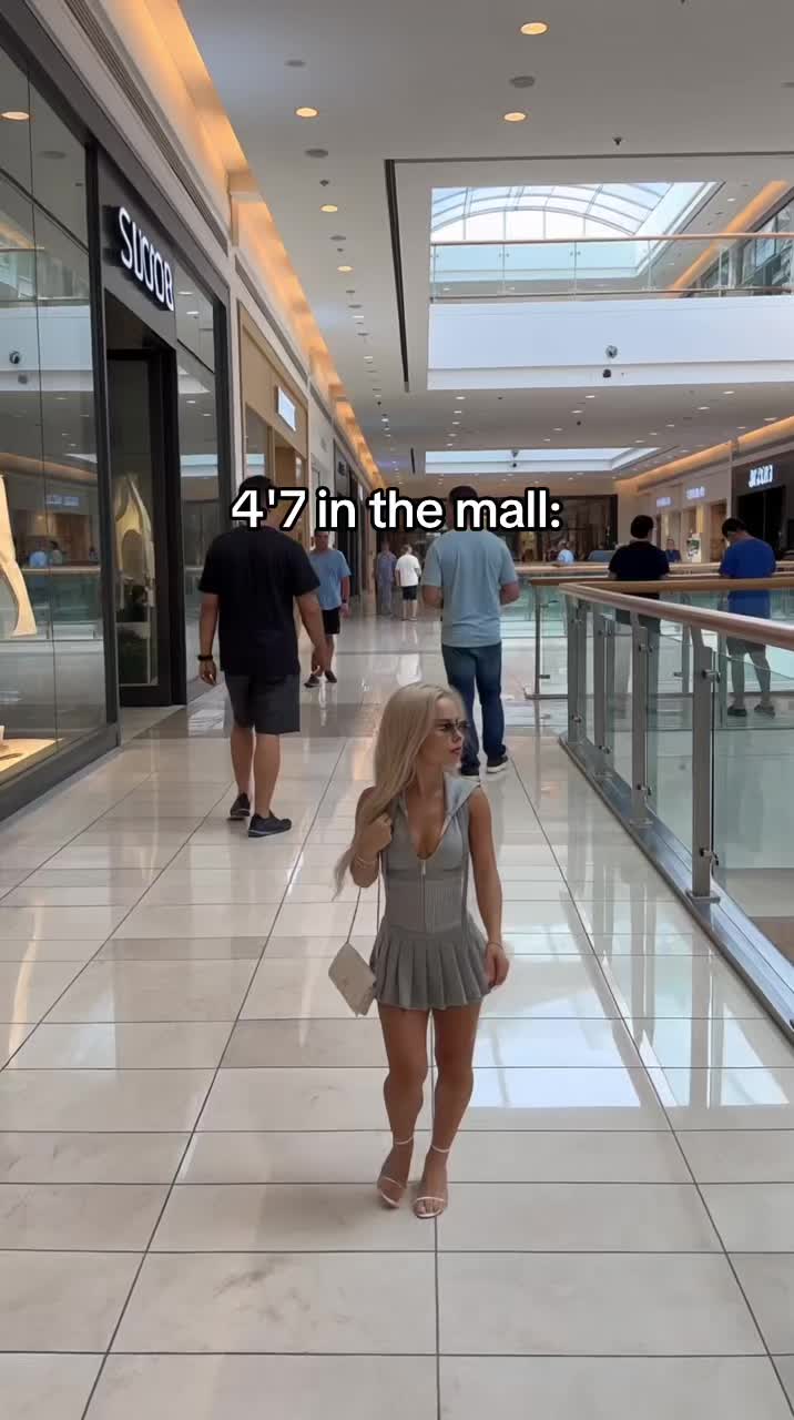 @Elina
