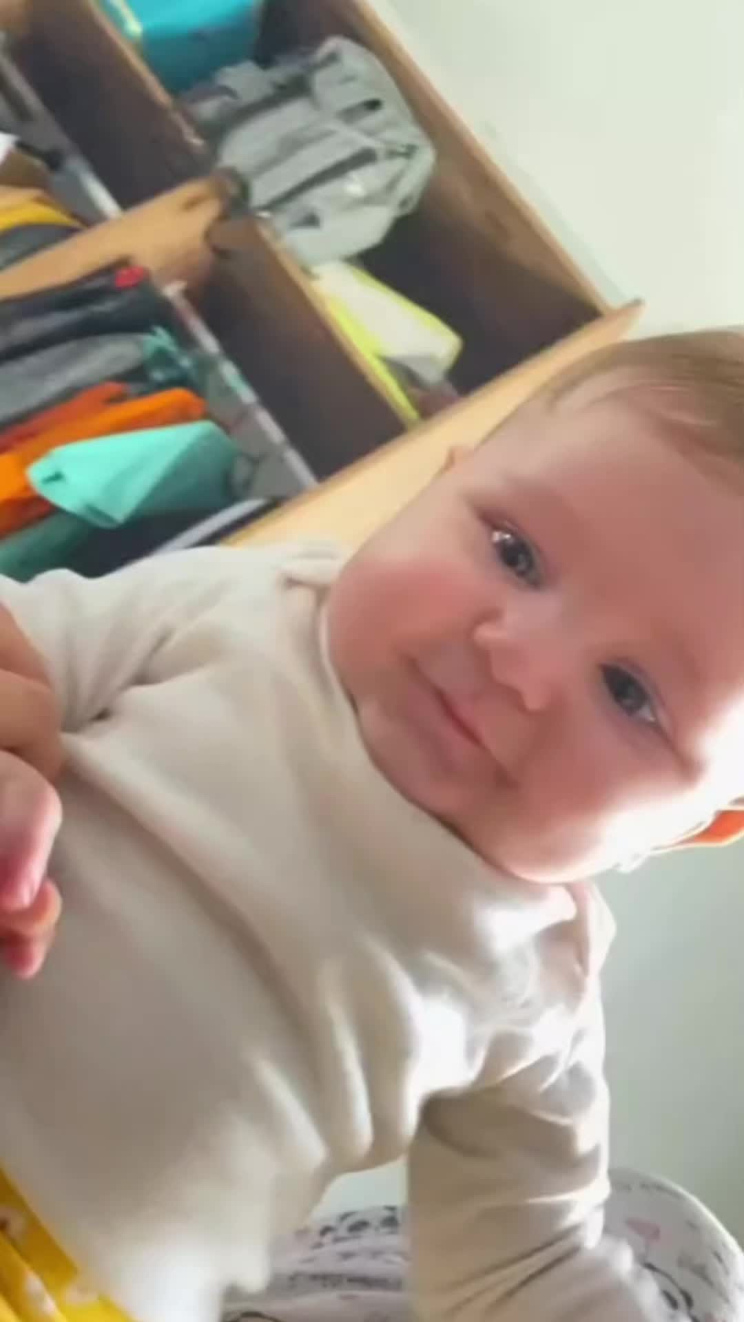 @Funny babies😂😂