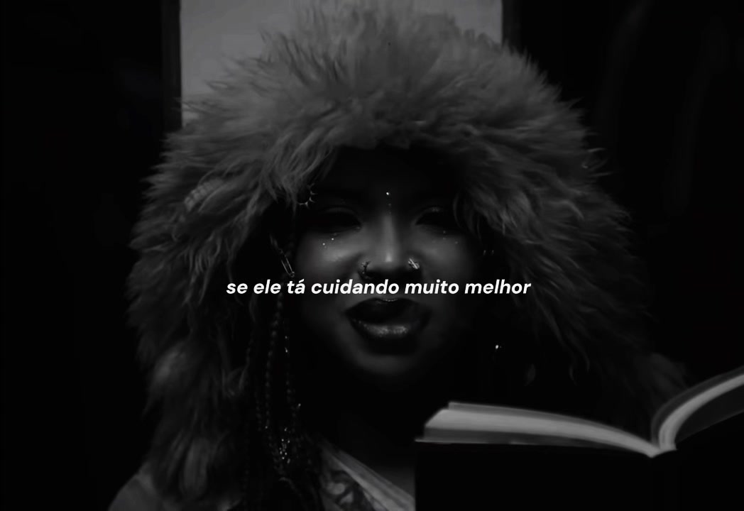 @🪩