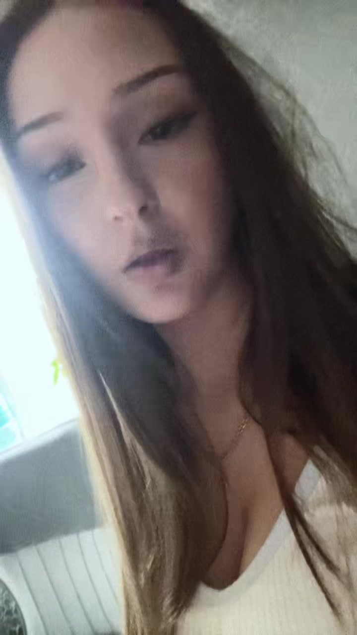 @_Dinusia_