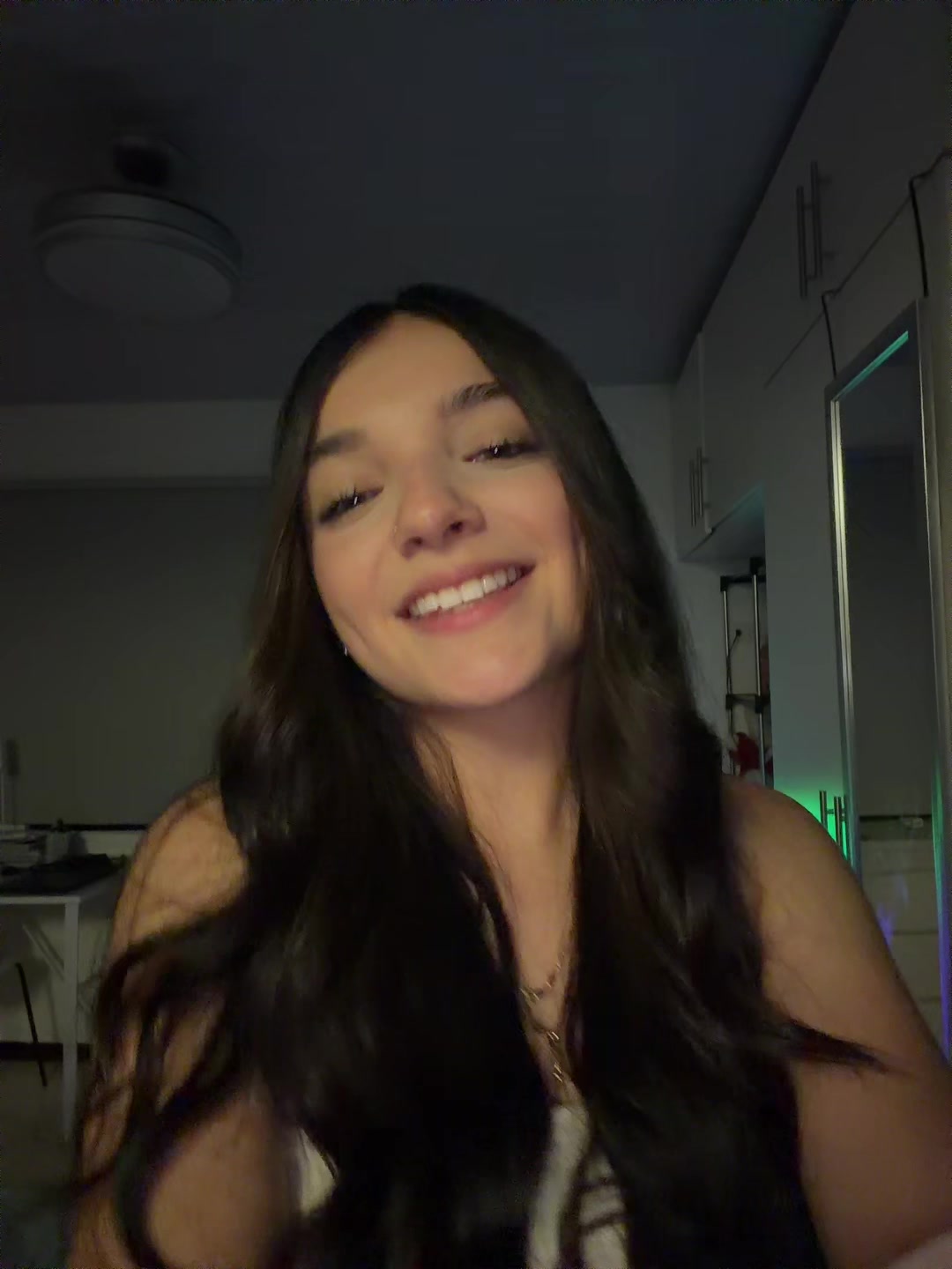 @𝒱𝒶𝓁𝑒 👸🏻