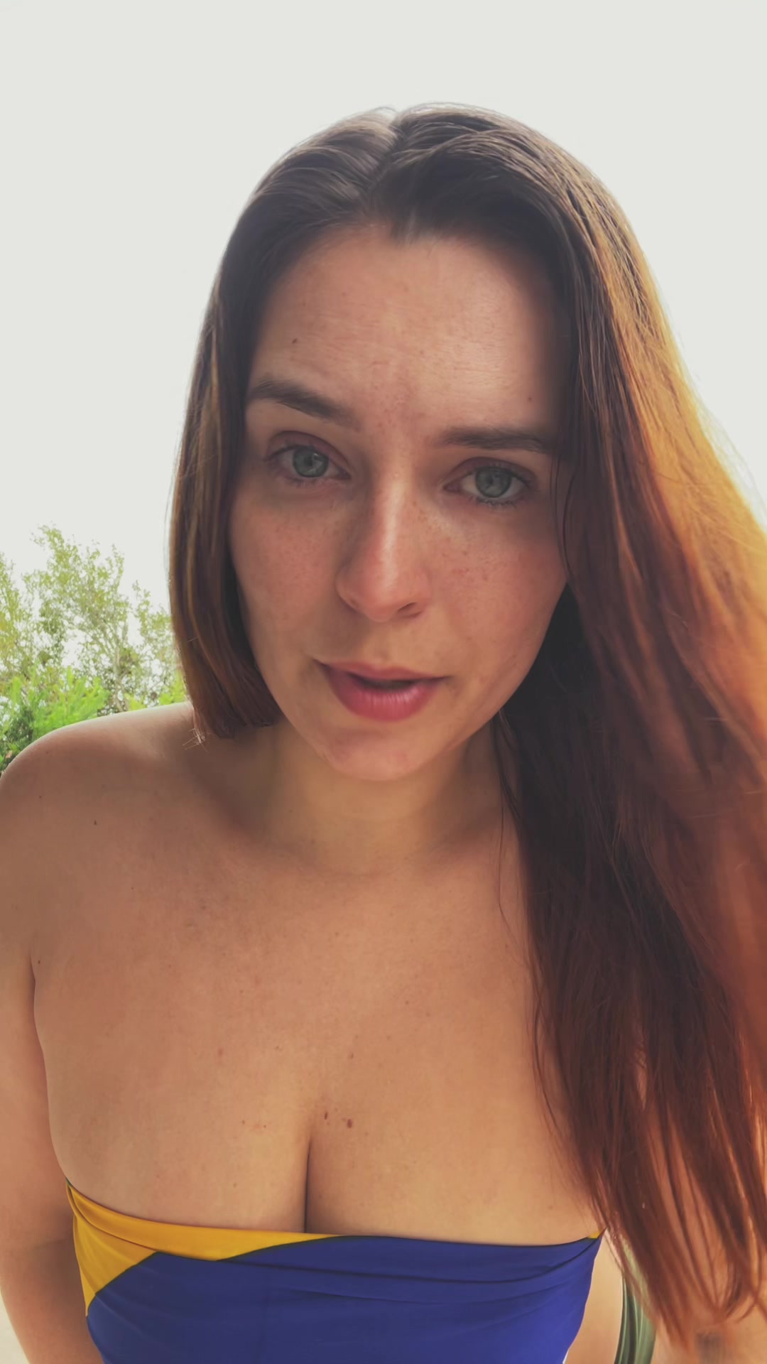@karinedsxx