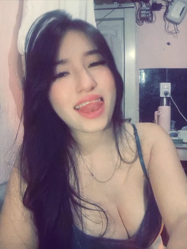 @Pauuu 😋