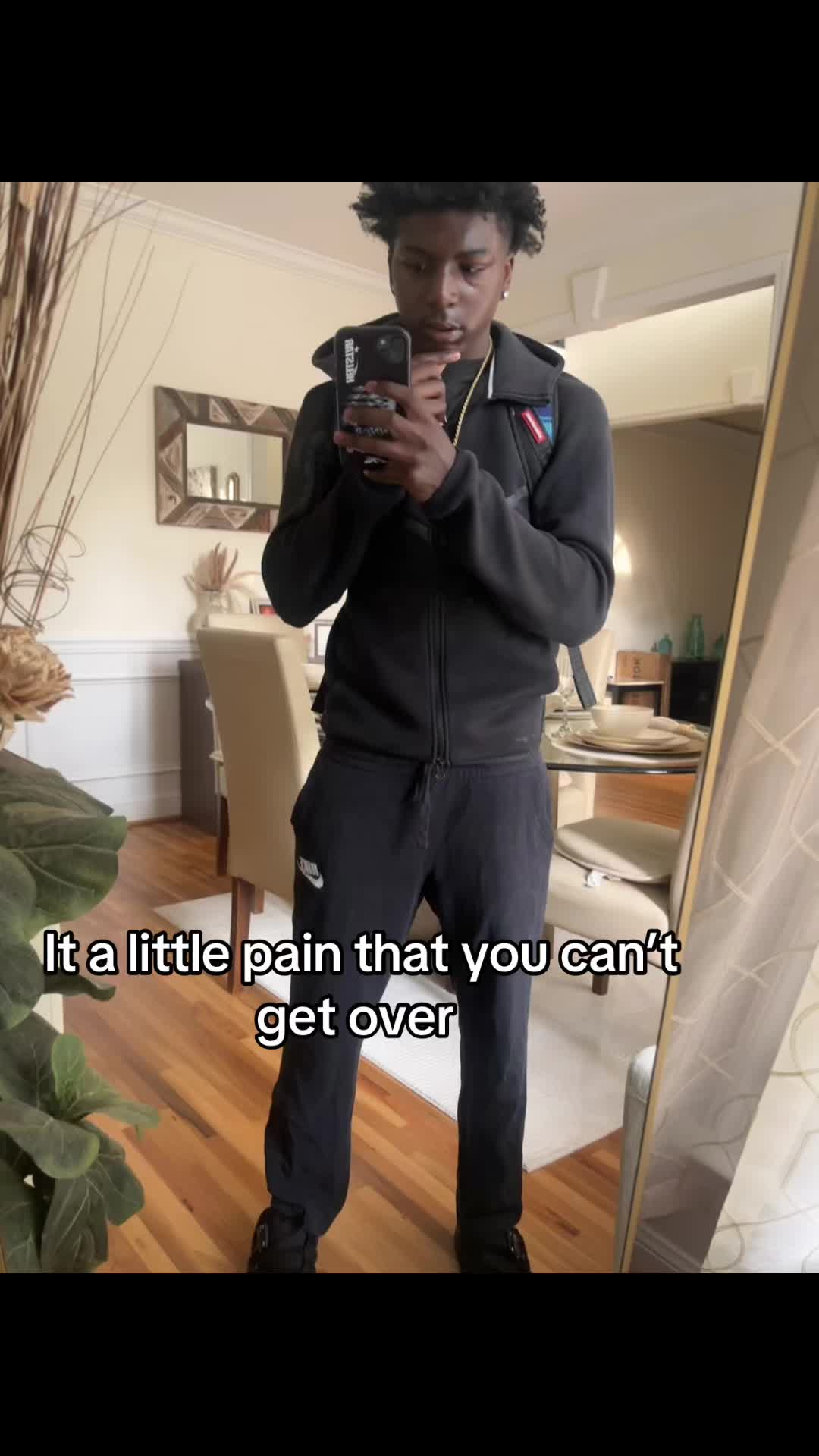 @famousszai