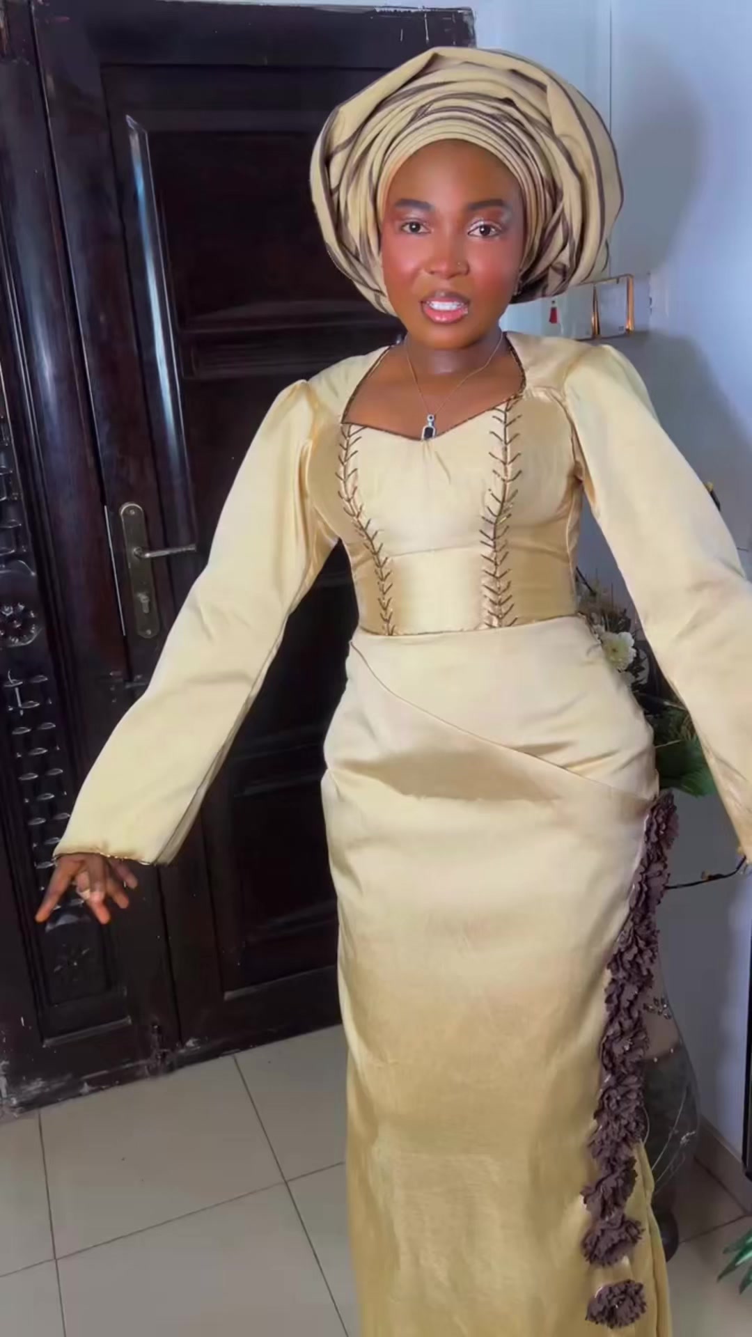 @rosabelfashion_hub