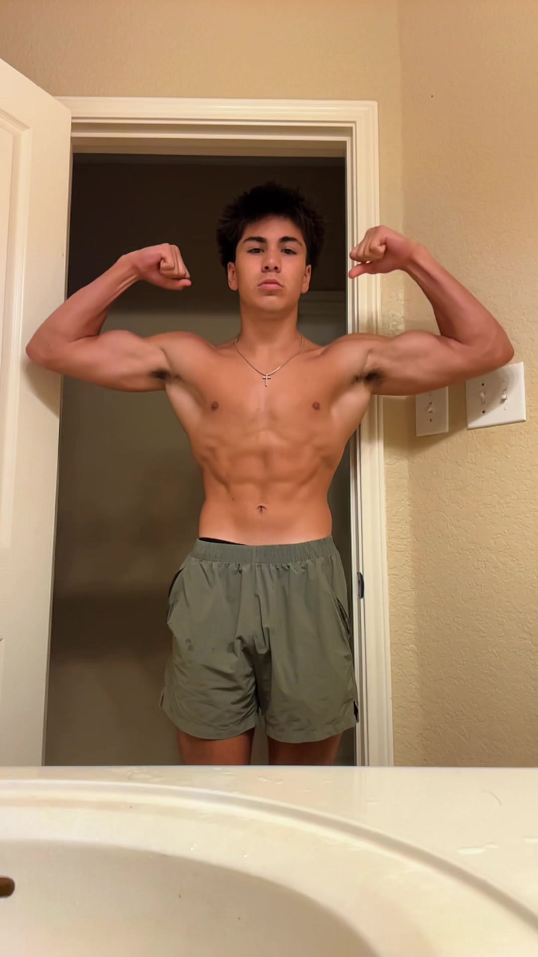 @JosephLiftss