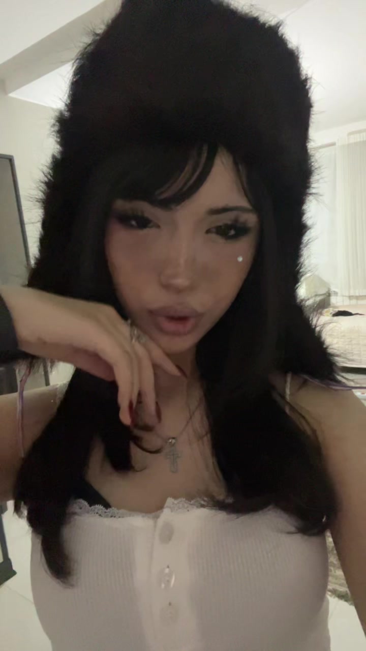 @Nini