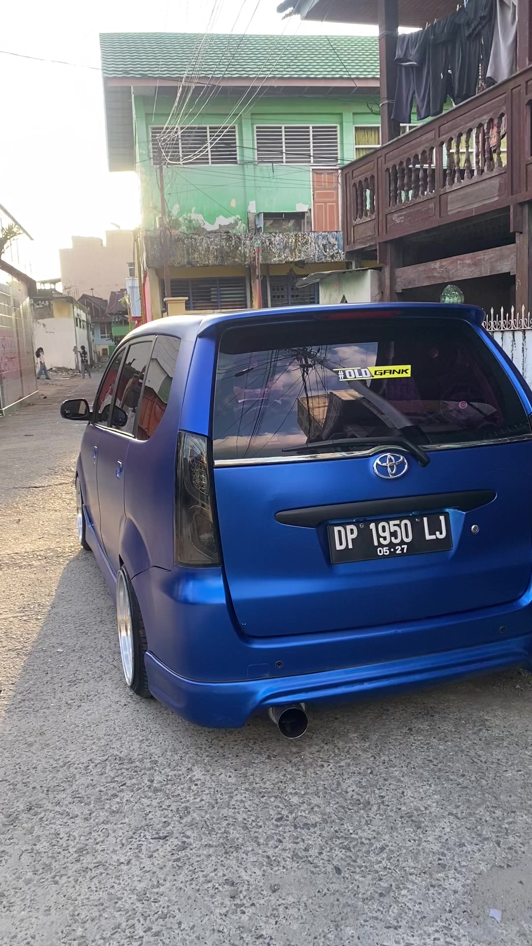 @𝐄𝐑𝐉