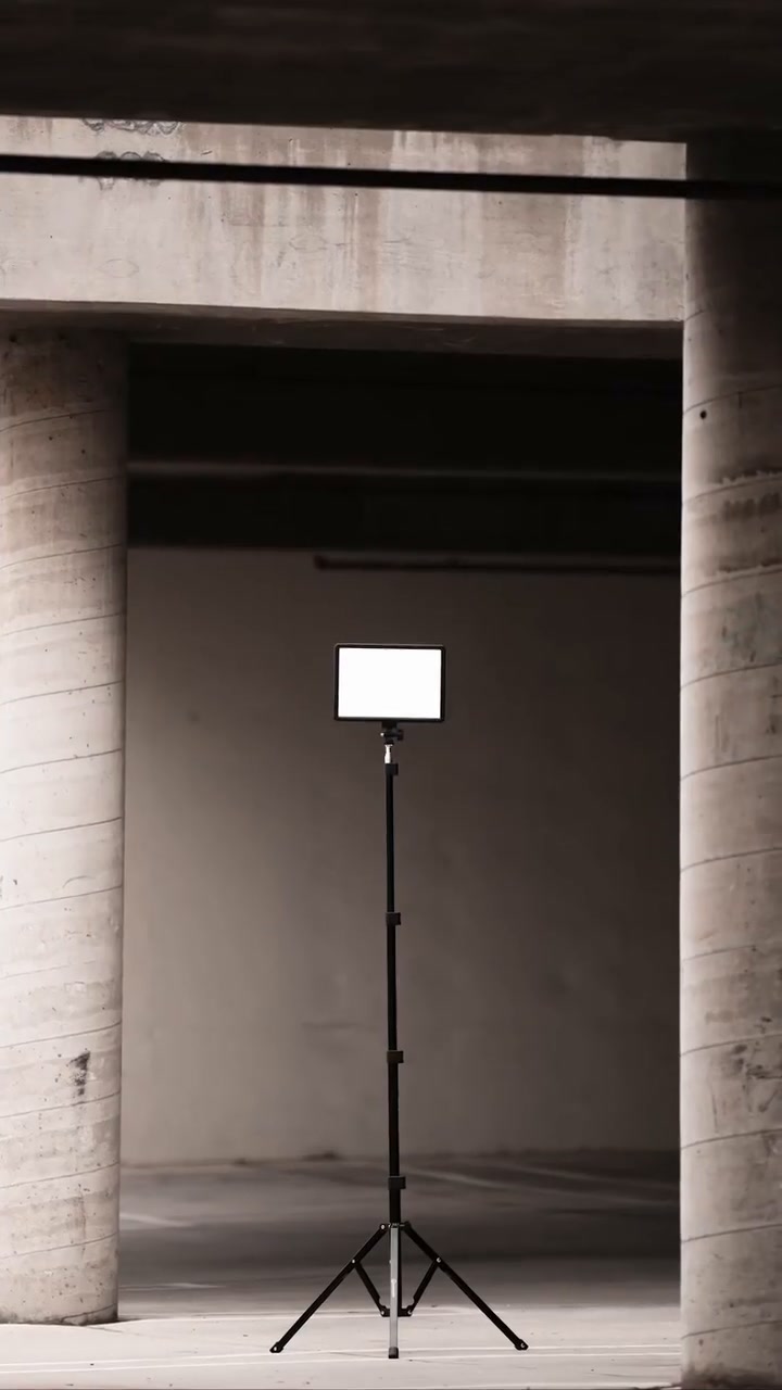 @Lume Cube