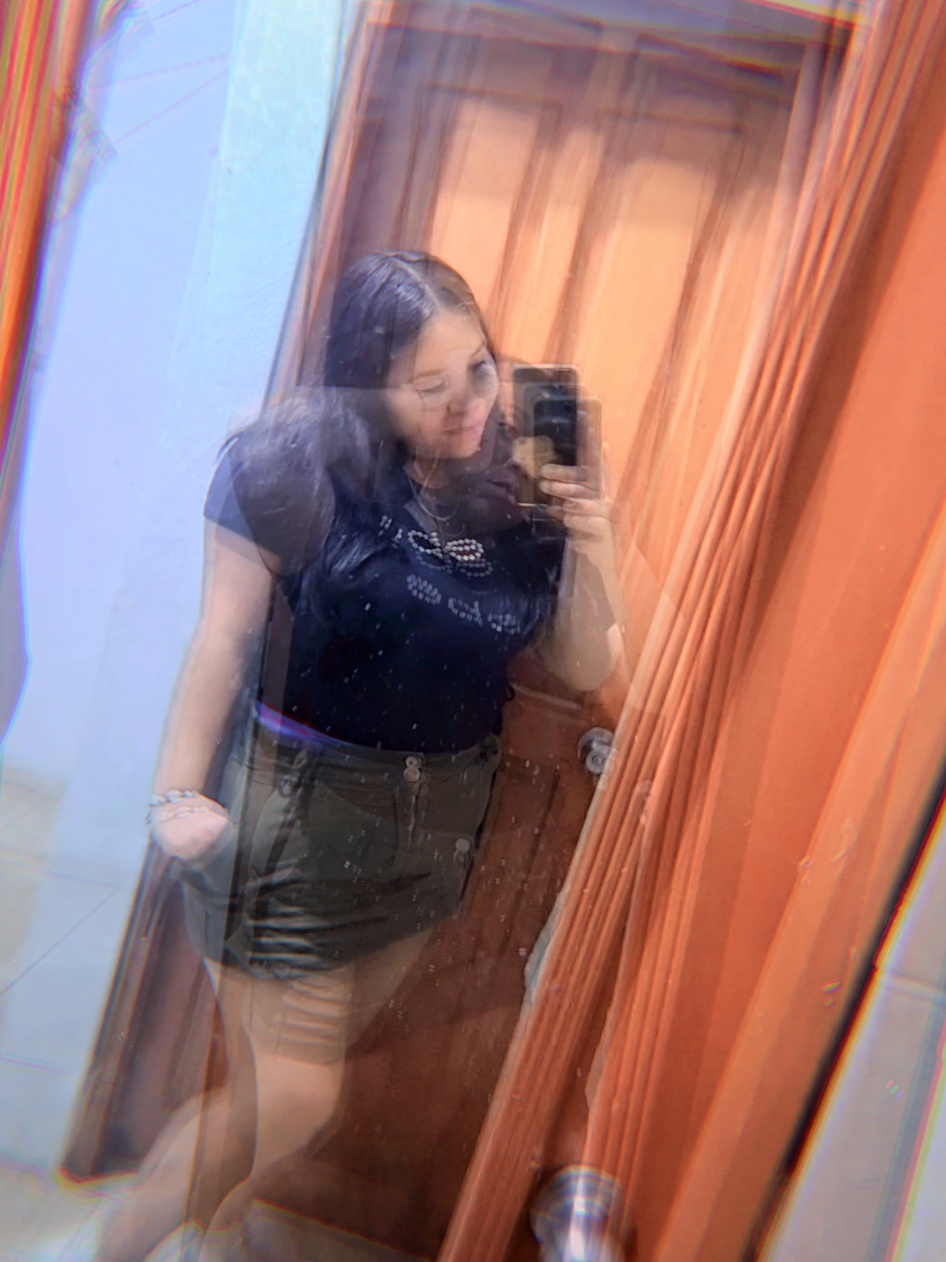 @Itzel 🌜Silvestre