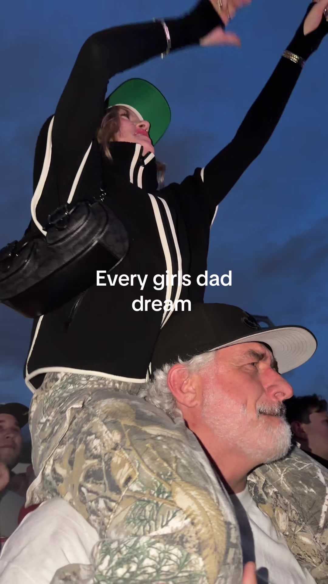 @Kiki