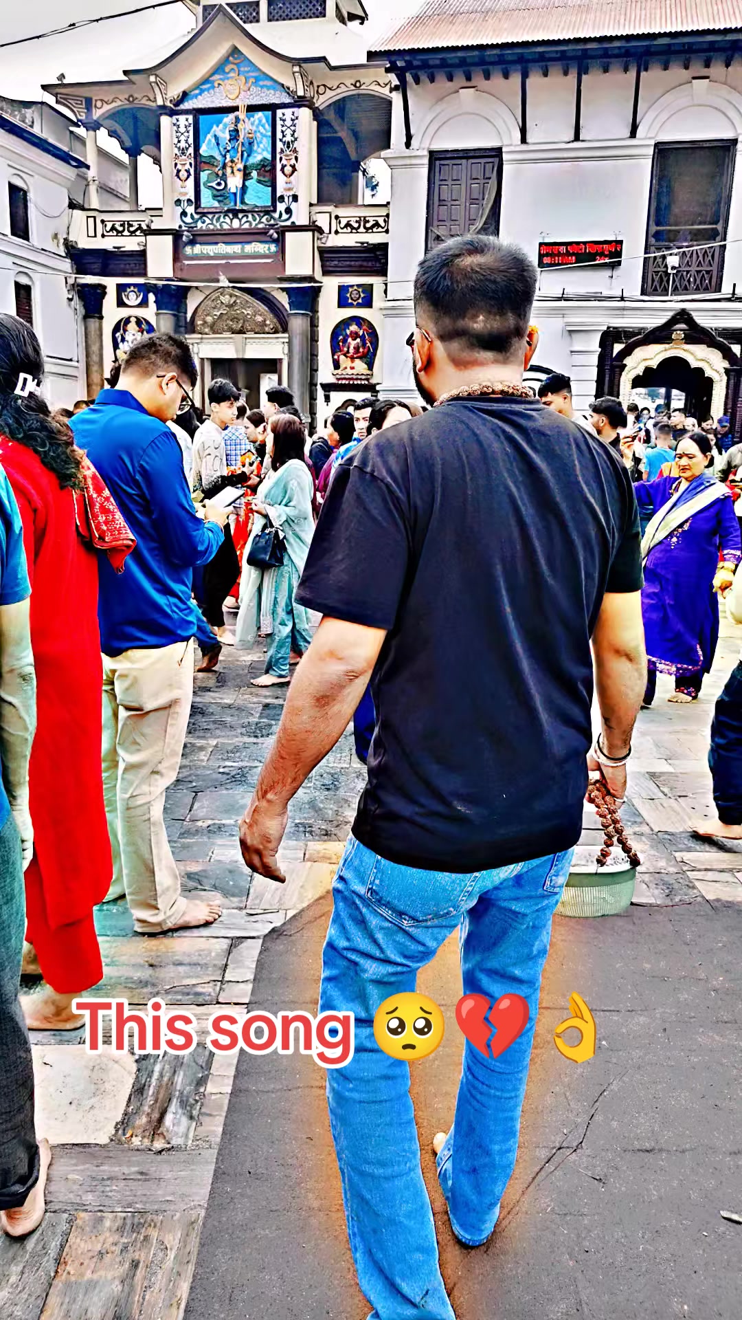 @DipeshSingh. 🕸🕷