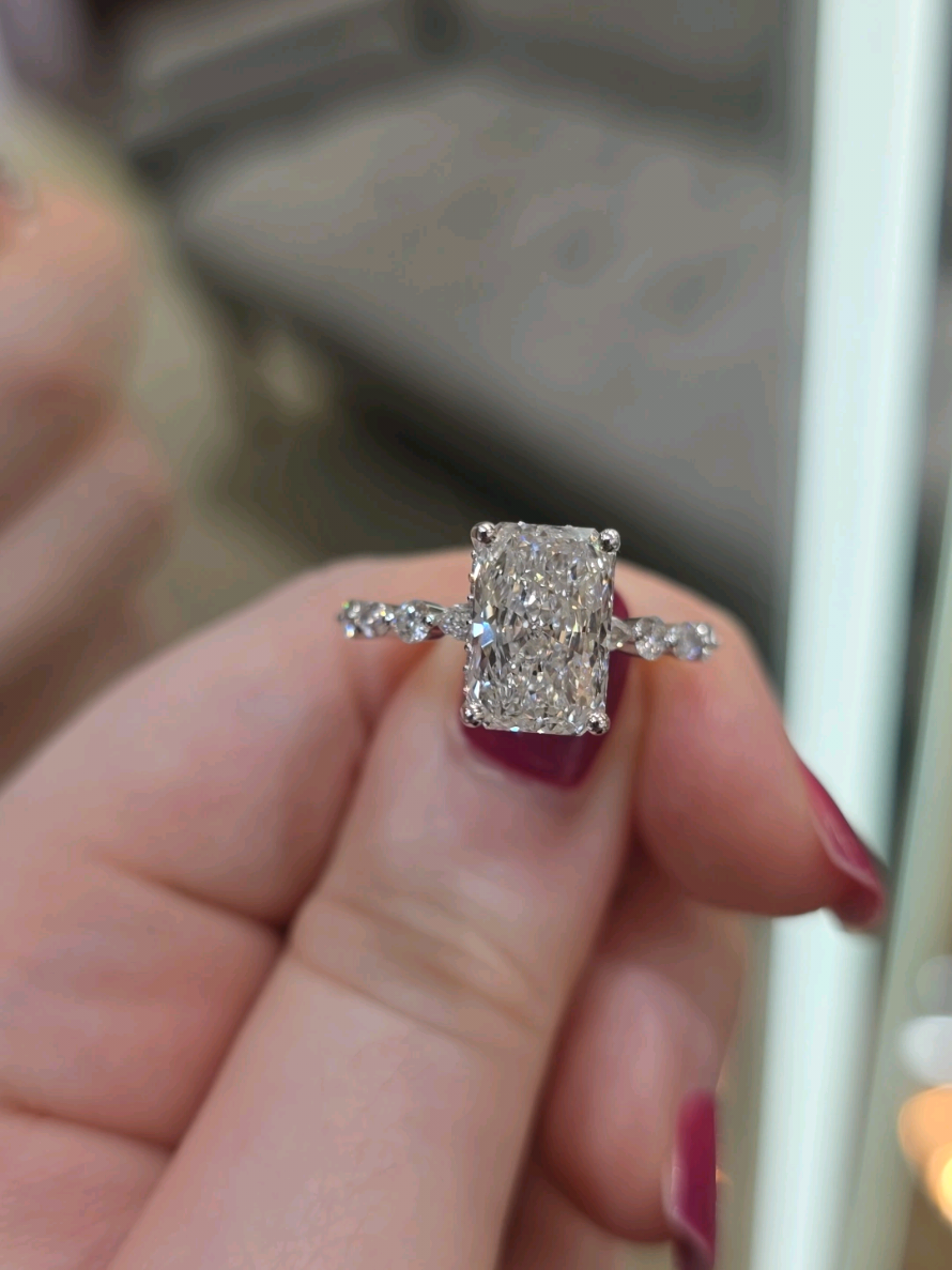 @Amor Jewelers