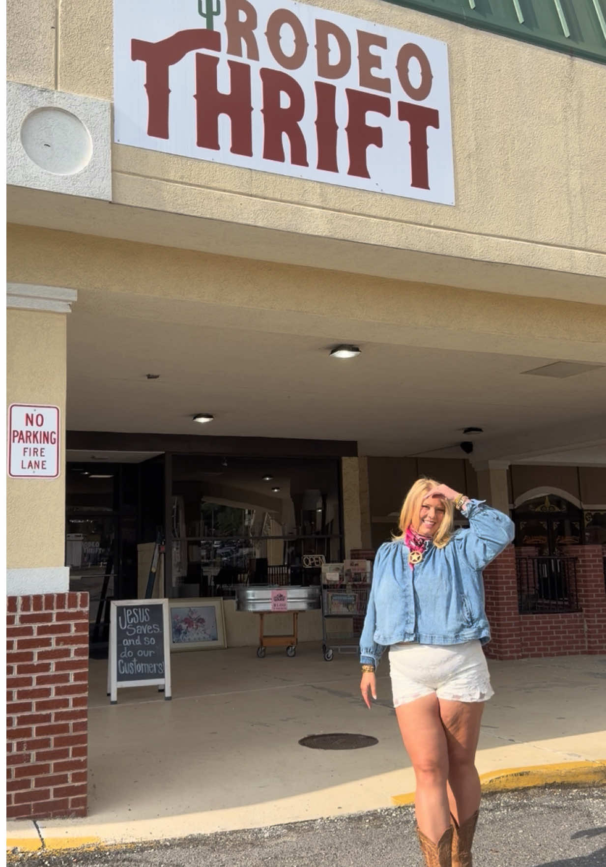 @Cara | Rodeo Thrift