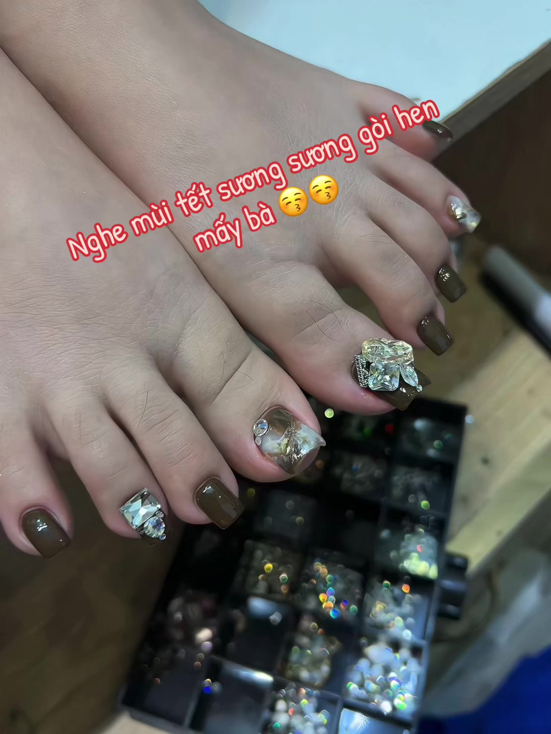 @T&agrave;i Linh - Tiệm neo bị khuất